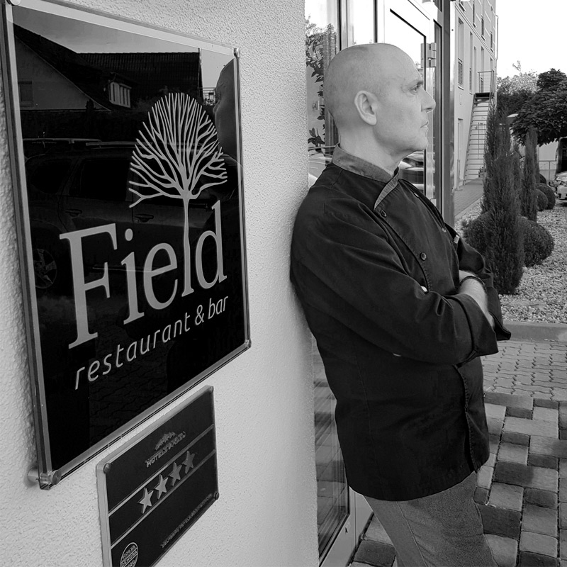 ka_katerberg_field_schild